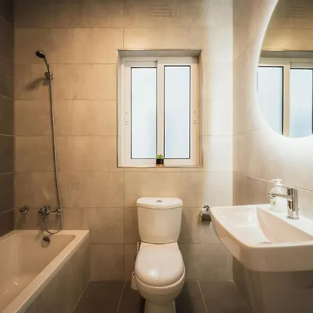 Gozo Haven With Pool & Views In For Families דירה נדור